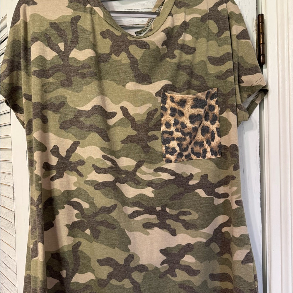 Camouflage T-Shirt with Leopard Pocket